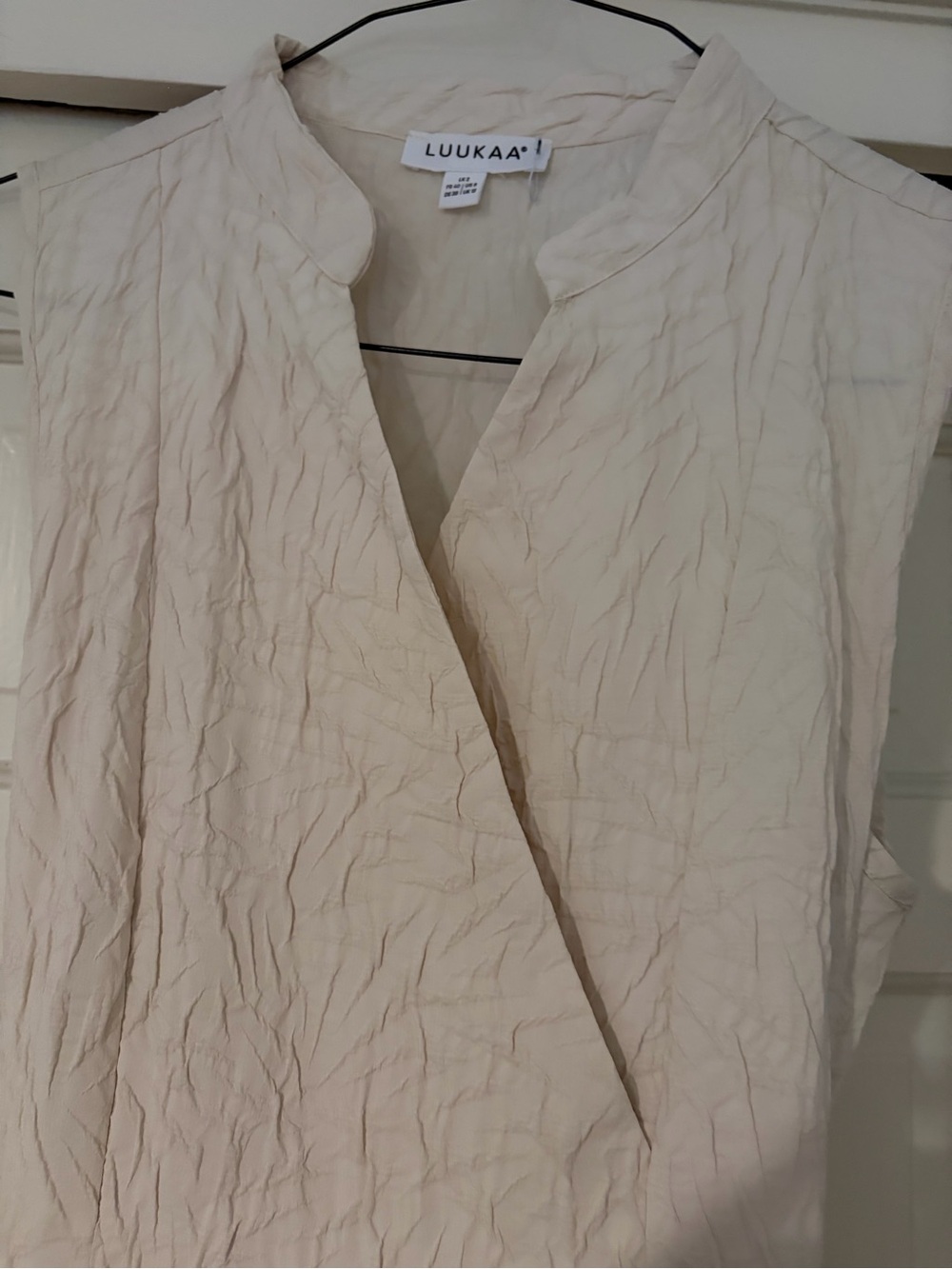 Luukaa Cream Sleeveless V-Neck Midi Dress - Picture 2 of 3